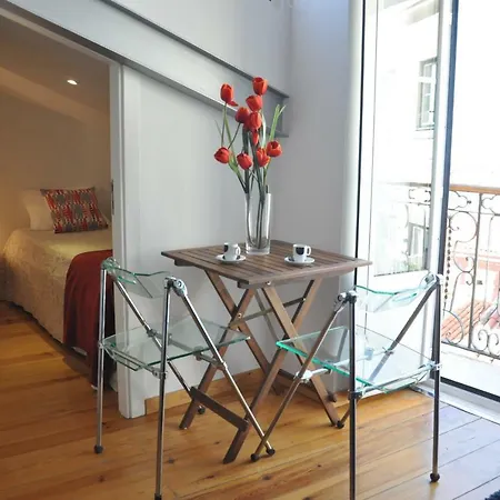 Daire Alfama Cozy Loft *